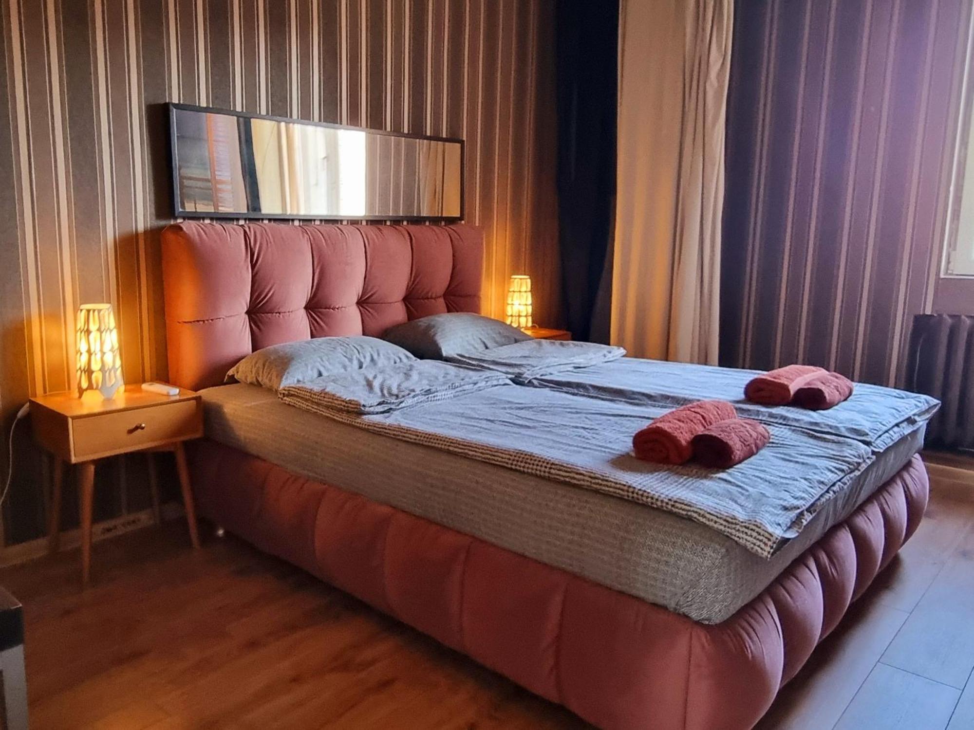 Central Apartment София Екстериор снимка